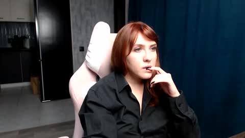 Regina online show from 09/30/25, 02:55