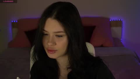 Snapshot of reginawine chatting on 02/15/26, 08:35 ReginaWine online show from 02/15/26, 08:35