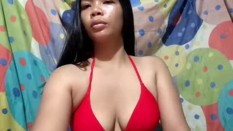 Snapshot of regine24 chatting on 05/26/26, 06:48 regine24 online show from 05/26/26, 06:48