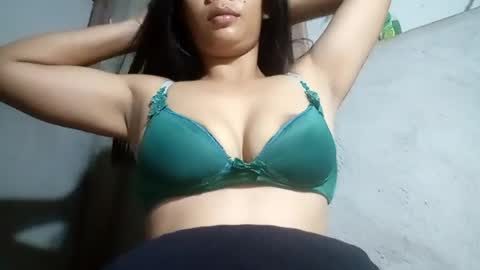 Snapshot of regine24 chatting on 07/18/26, 01:59 regine24 online show from 07/18/26, 01:59