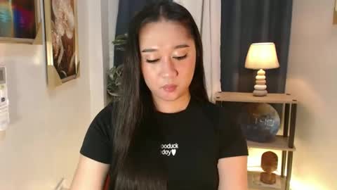 Snapshot of reginethegoddess chatting on 02/13/26, 03:41 regine online show from 02/13/26, 03:41