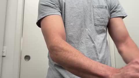 Snapshot of reharted chatting on 09/27/25, 10:37 reharted online show from 09/27/25, 10:37