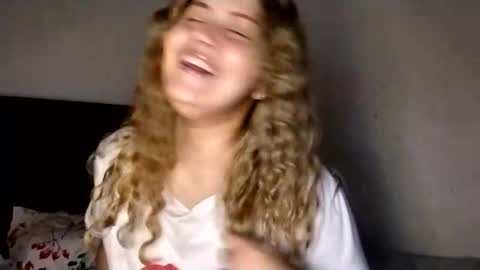 Snapshot of rei_chan26 chatting on 12/28/24, 09:09 Tania Nixx online show from 12/28/24, 09:09