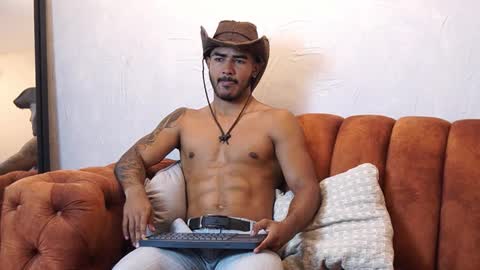 Reik online show from 10/27/25, 12:09