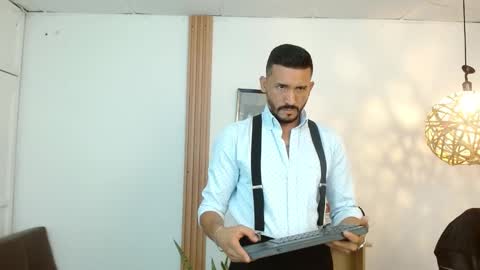   REIKO  online show from 02/11/25, 10:07