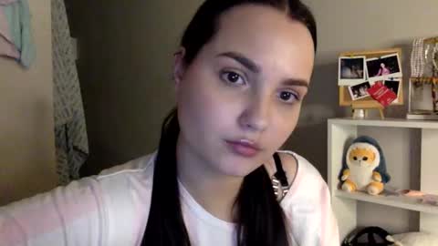 Snapshot of reilbelll chatting on 10/04/25, 02:31 Bell online show from 10/04/25, 02:31