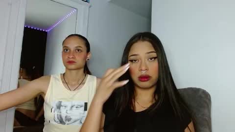 Snapshot of reina_reina chatting on 01/09/26, 02:36 reina_reina online show from 01/09/26, 02:36