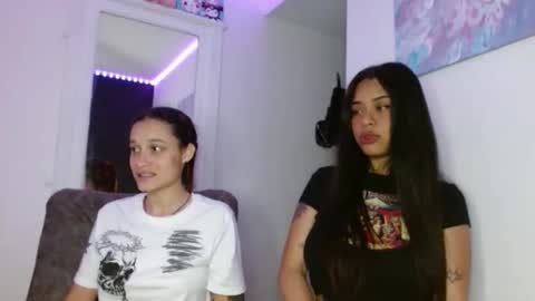 Snapshot of reina_reina chatting on 03/28/26, 04:12 reina_reina online show from 03/28/26, 04:12