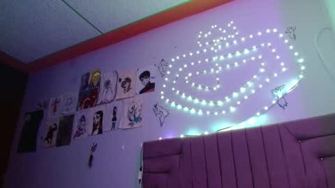 Snapshot of reiv_femboy chatting on 03/12/26, 01:12 reiv_femboy online show from 03/12/26, 01:12