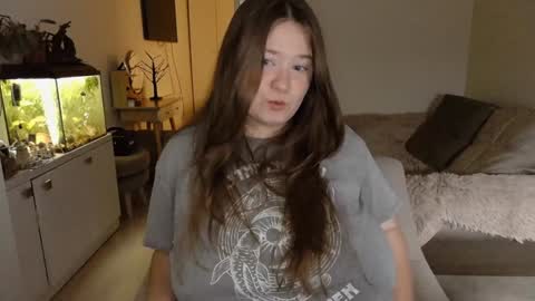 Snapshot of remirann_ chatting on 12/02/24, 04:42 Ann OF - remirann21 online show from 12/02/24, 04:42