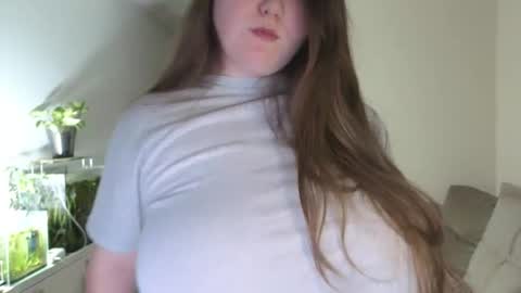 Snapshot of remirann_ chatting on 02/28/26, 03:57 Ann OF - remirann21 online show from 02/28/26, 03:57