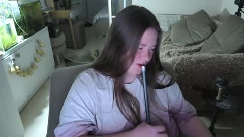 Snapshot of remirann_ chatting on 03/29/26, 08:53 Ann OF - remirann21 online show from 03/29/26, 08:53