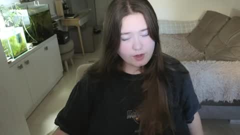 Snapshot of remirann_ chatting on 04/04/26, 03:31 Ann OF - remirann21 online show from 04/04/26, 03:31