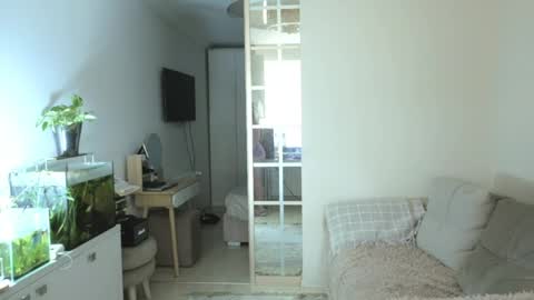 Snapshot of remirann_ chatting on 05/17/26, 06:44 Ann OF - remirann21 online show from 05/17/26, 06:44