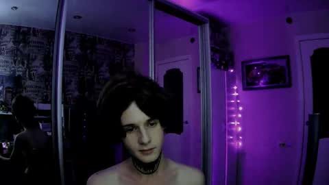 Snapshot of remitrash chatting on 10/10/25, 01:32 RemiTrash online show from 10/10/25, 01:32