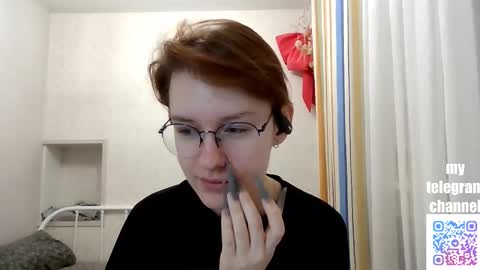 Claire online show from 02/08/26, 05:49