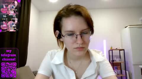 Claire online show from 03/18/26, 06:33