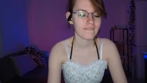 Claire online show from 04/24/26, 06:32