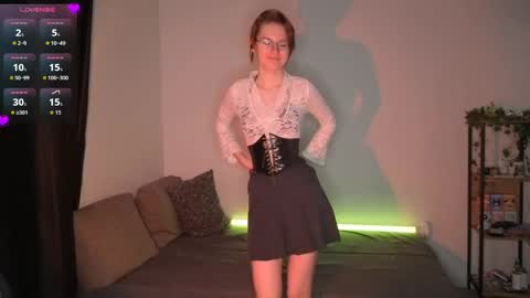 Claire online show from 04/29/26, 07:09