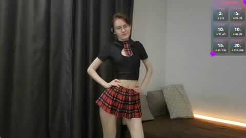 Claire online show from 06/07/26, 06:44