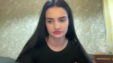 Renata online show from 10/30/25, 11:22