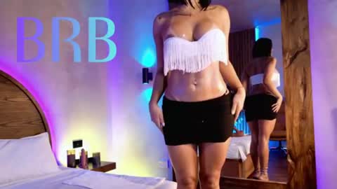 Snapshot of renata_black_ chatting on 06/27/26, 12:22 Renata online show from 06/27/26, 12:22