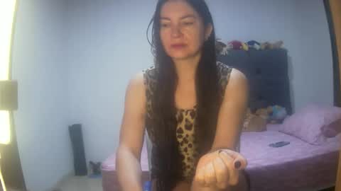 renata_hot1 online show from 10/01/25, 10:16