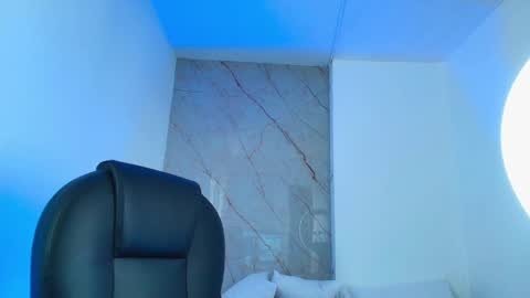 Renata  online show from 03/06/25, 10:52