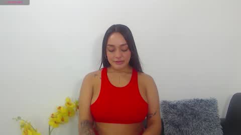 Snapshot of renatabrownn28 chatting on 06/03/26, 06:13 renatabrownn28 online show from 06/03/26, 06:13