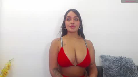 Snapshot of renatabrownn28 chatting on 07/14/26, 10:21 renatabrownn28 online show from 07/14/26, 10:21