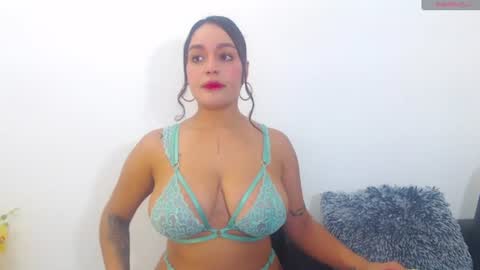 Snapshot of renatabrownn28 chatting on 07/29/26, 10:46 renatabrownn28 online show from 07/29/26, 10:46