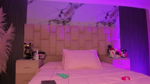 Snapshot of renatamason chatting on 03/18/26, 05:21 Renata online show from 03/18/26, 05:21