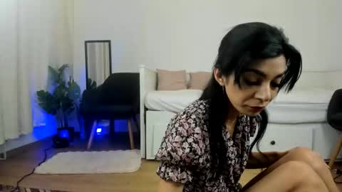 Rena online show from 02/18/26, 04:41