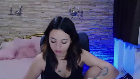 renesmesweet online show from 12/15/24, 08:30