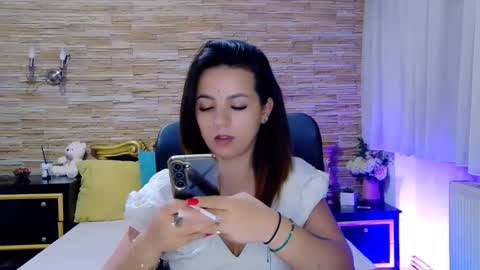 renesmesweet online show from 02/17/25, 03:09