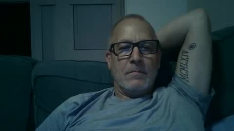 Snapshot of renewaz chatting on 03/10/26, 01:54 Renewaz online show from 03/10/26, 01:54