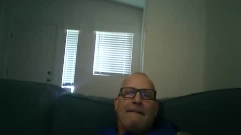 Snapshot of renewaz chatting on 03/29/26, 06:41 Renewaz online show from 03/29/26, 06:41