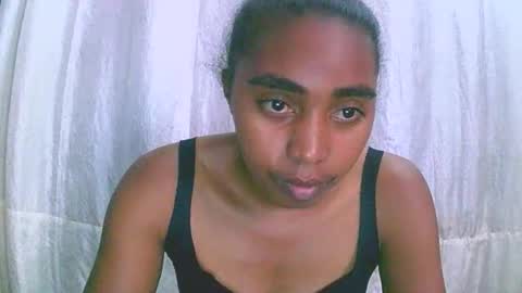 Rephaleta online show from 11/08/25, 10:15