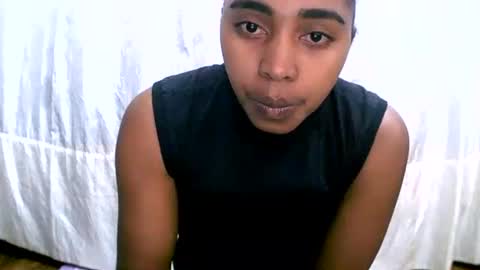 Snapshot of rephaleta chatting on 05/18/26, 06:19 Rephaleta online show from 05/18/26, 06:19