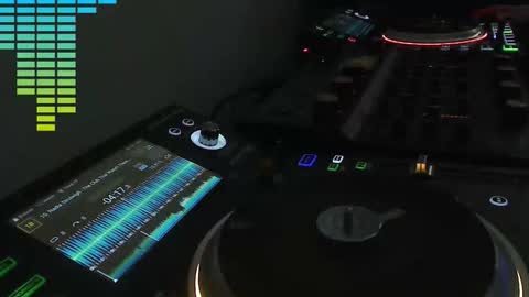 Snapshot of reticuli chatting on 02/15/26, 07:43 GearPorn online show from 02/15/26, 07:43