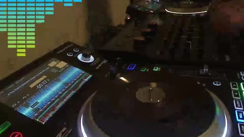 Snapshot of reticuli chatting on 03/05/26, 09:33 GearPorn online show from 03/05/26, 09:33