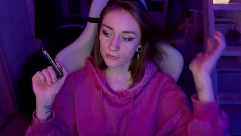 Snapshot of retromarie chatting on 02/15/26, 05:09 Rie online show from 02/15/26, 05:09