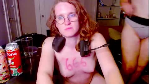 Snapshot of rewpert_ts chatting on 11/01/25, 06:59 rewpert_ts online show from 11/01/25, 06:59