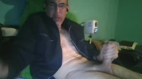 Snapshot of reyes_albert2006 chatting on 01/05/25, 01:36 reyes_albert2006 online show from 01/05/25, 01:36