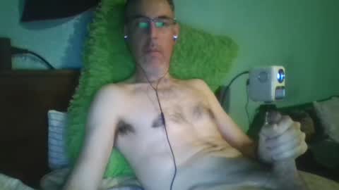 Snapshot of reyes_albert2006 chatting on 11/03/25, 07:31 reyes_albert2006 online show from 11/03/25, 07:31