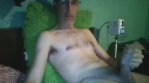 Snapshot of reyes_albert2006 chatting on 03/23/26, 08:07 reyes_albert2006 online show from 03/23/26, 08:07