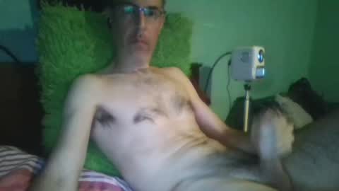 Snapshot of reyes_albert2006 chatting on 04/06/26, 06:36 reyes_albert2006 online show from 04/06/26, 06:36