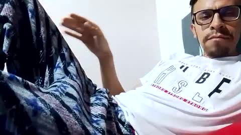 Naruto Uchiha online show from 10/10/25, 10:36