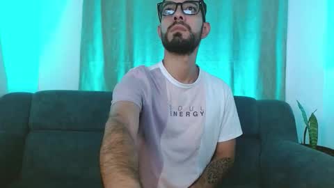 Snapshot of reypablo1 chatting on 10/13/25, 07:25 REY PABLO Independent online show from 10/13/25, 07:25