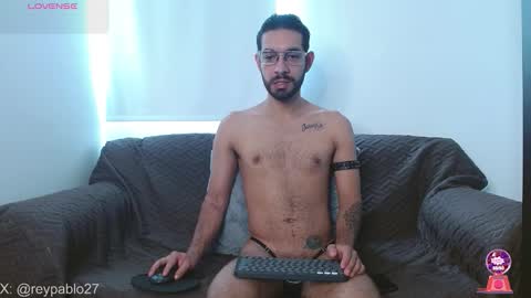 REY PABLO Independent online show from 11/09/25, 02:26